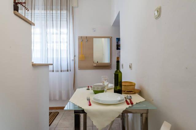 Apartments Lima Lazaneo Jelsa  Cameră foto